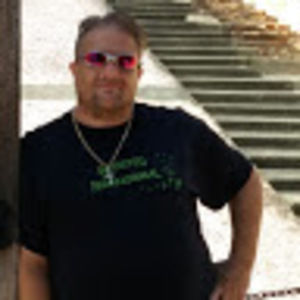 Meet your Posher, Christopher